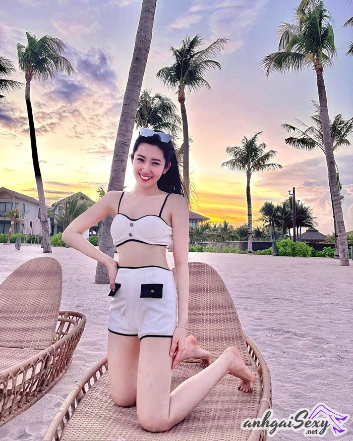 99+ Ảnh Diễn Viên Lê Huỳnh Thúy Ngân Sexy Mặc Bikini Đẹp 12 dien vien thuy ngan