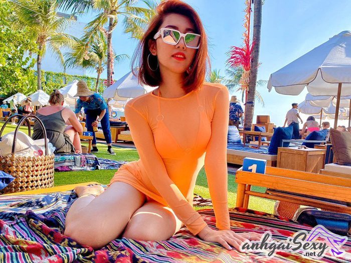 99+ Ảnh Diễn Viên Lê Huỳnh Thúy Ngân Sexy Mặc Bikini Đẹp 26 ninh dương lan ngọc và thúy ngân